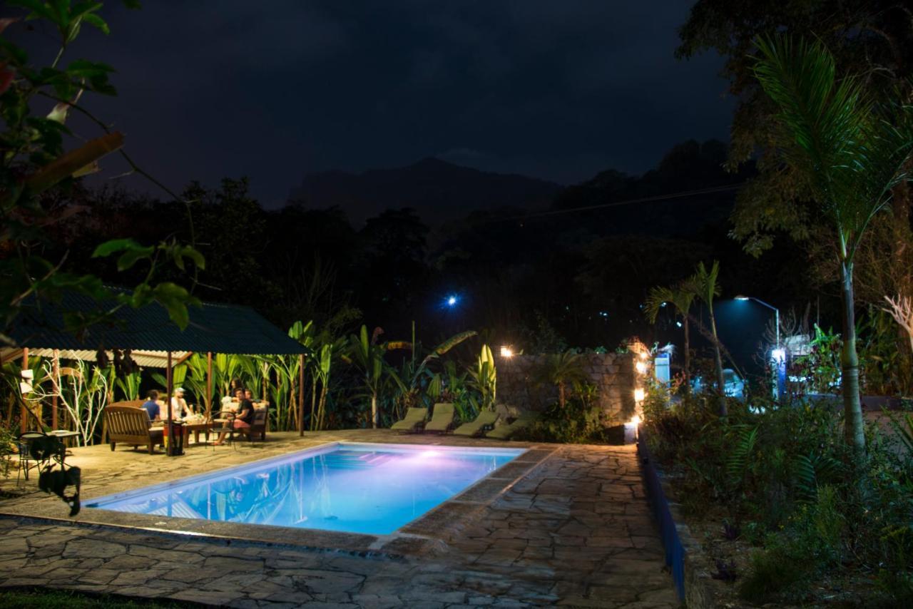 Hotel Posada James Xilitla Exterior photo